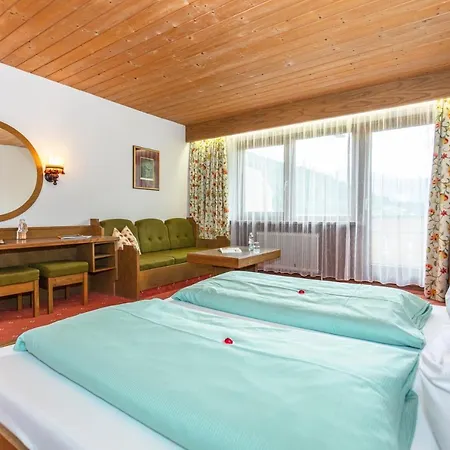 بيت ريفي Gasthof Oberwirt Und Elisabeth 3*
