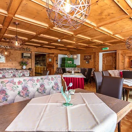 イン Gasthof Oberwirt Und Elisabeth 3*
